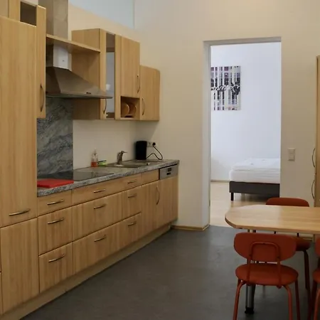 24h Self Check-in By H&h * Linz