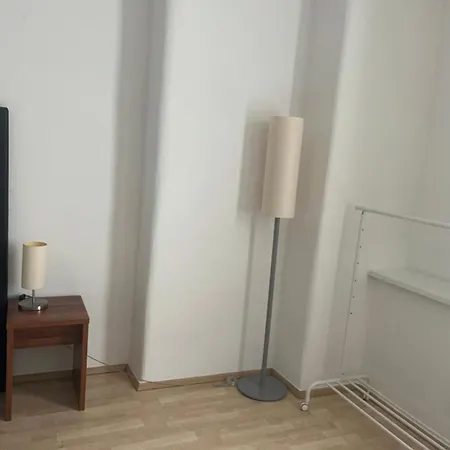 Apartment 24h Self Check-in By H&h *
