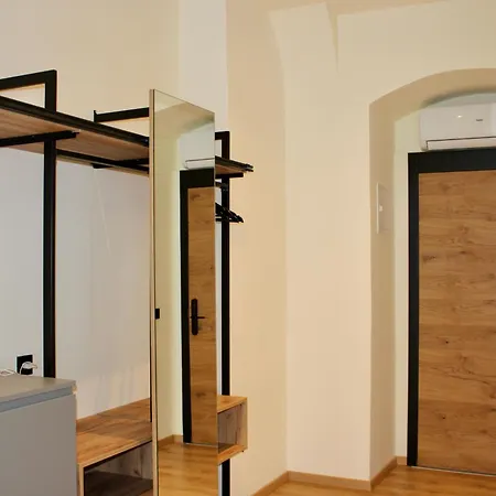 Apartment 24h Self Check-in By H&h