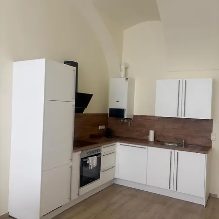 Apartment 24h Self Check-in By H&h