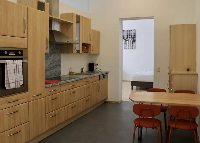 24h Self Check-in By H&h * Linz