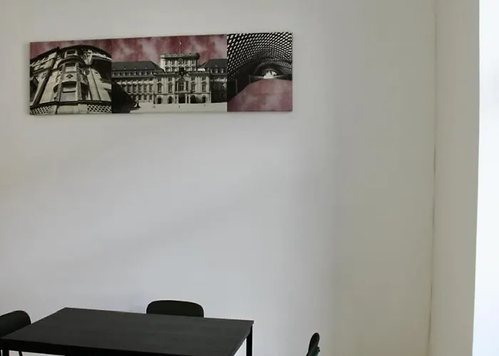 24h Self Check-in By H&h * Linz