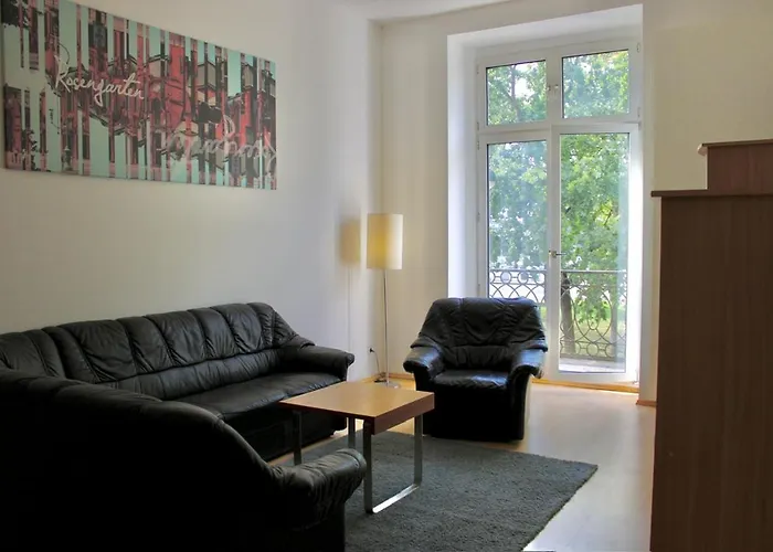 24h Self Check-in By H&h Apartment