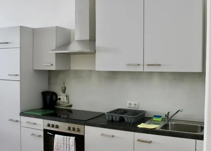 24h Self Check-in By H&h Apartment