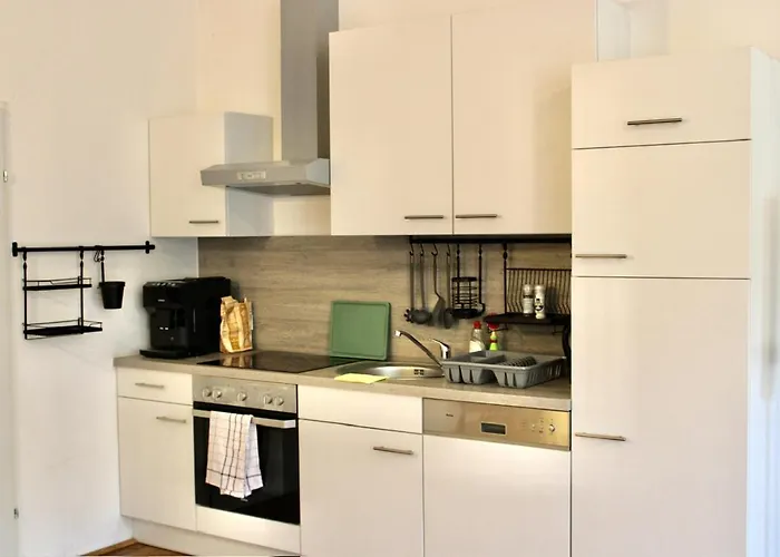 Apartment 24h Self Check-in By H&h