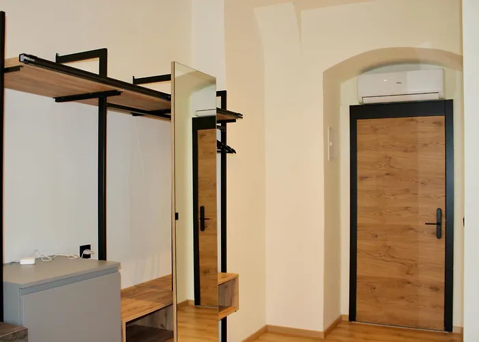 Apartment 24h Self Check-in By H&h